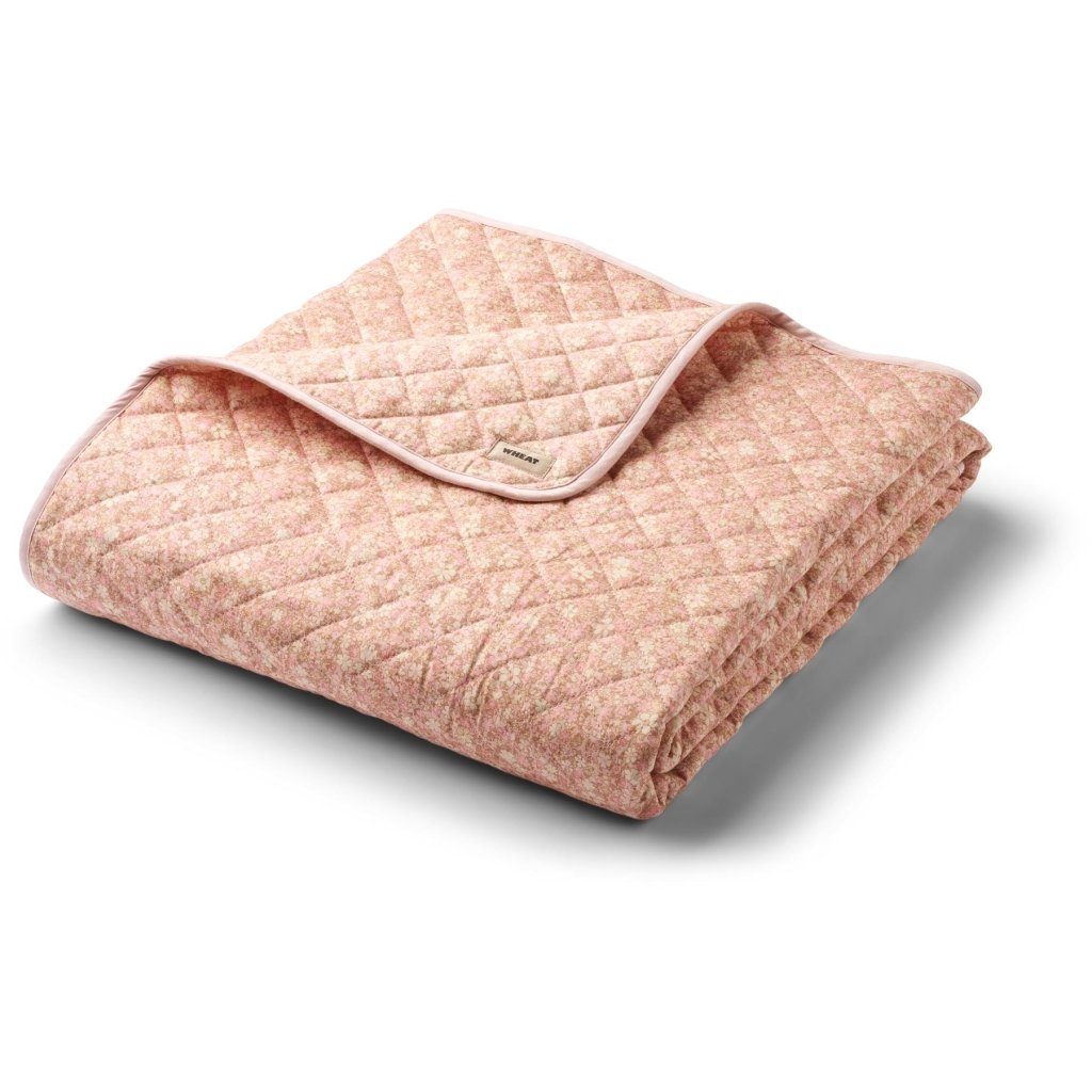 Quilted tppe- Rose flower meadow